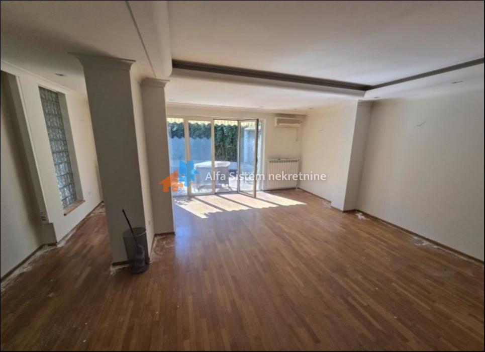 prodaja-stanova-BJsnN0ho1J Kuća Izdavanje Beograd Autokomanda 230 m2