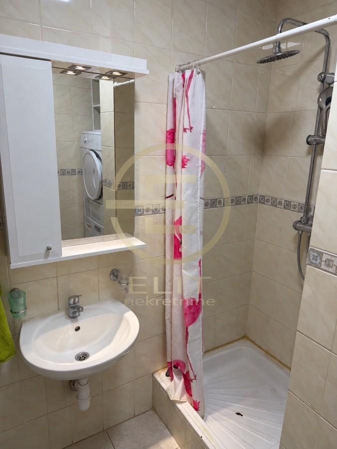 Stan Prodaja Novi Sad  39 m2