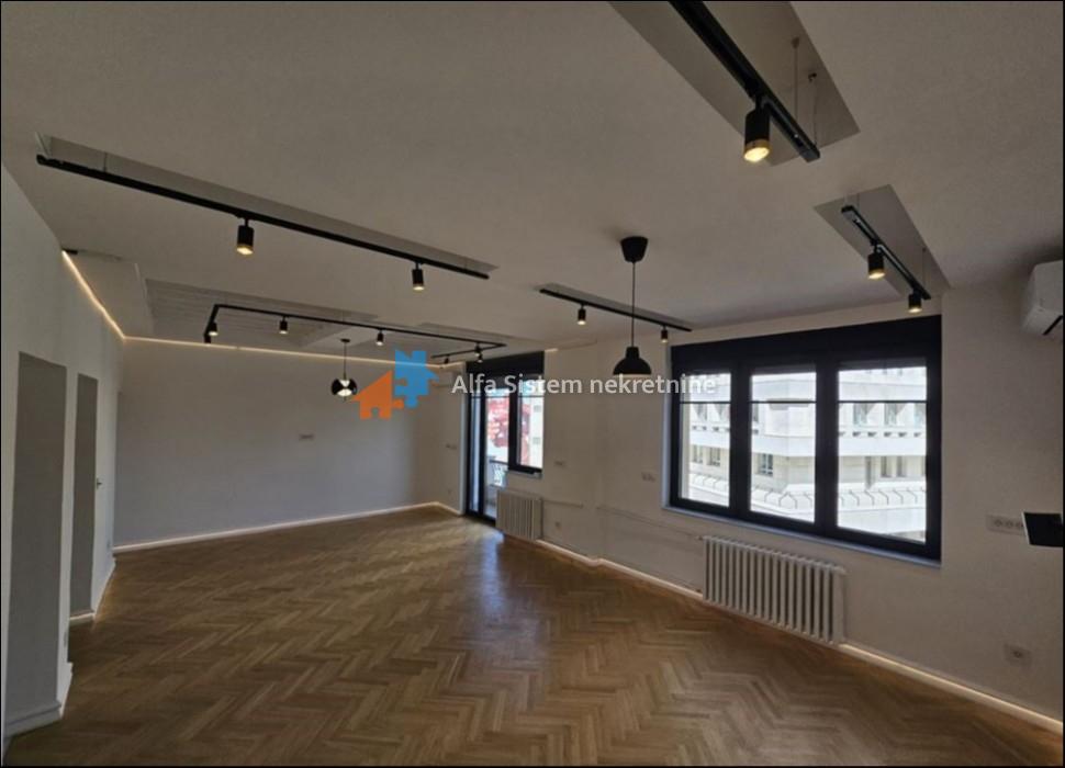 Stan Izdavanje Beograd Savski Trg 50 m2