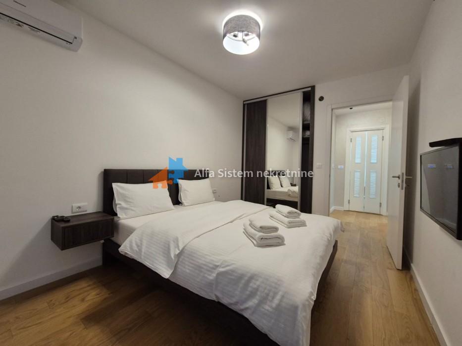 prodaja-stanova-beograd-o2W81GOyos Trosoban stan za izdavanje, Trošarina, Beograd, 95m², 1.300 €/mes