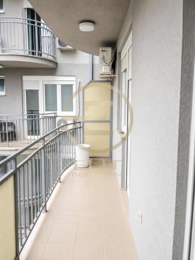 Stan Izdavanje Novi Sad  78 m2