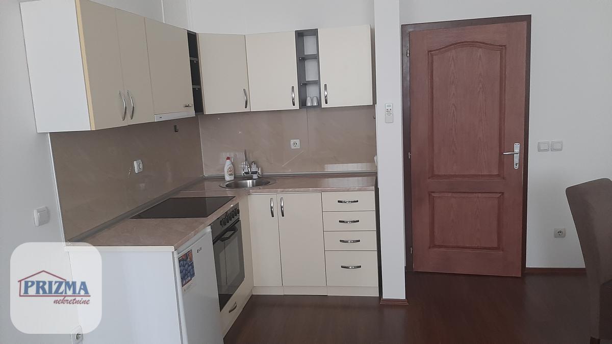Stan Izdavanje Paraćin  57 m2