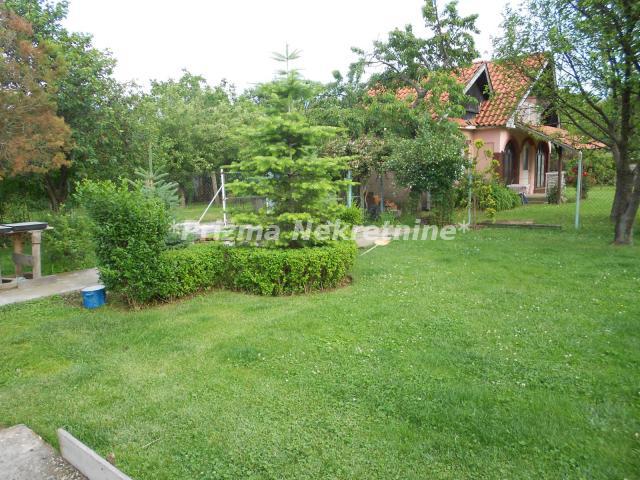 Kuća Prodaja Paraćin  106 m2