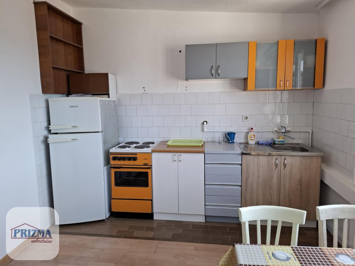 Trosoban stan na prodaju, Centar, Paraćin, 60m², 53.000 €