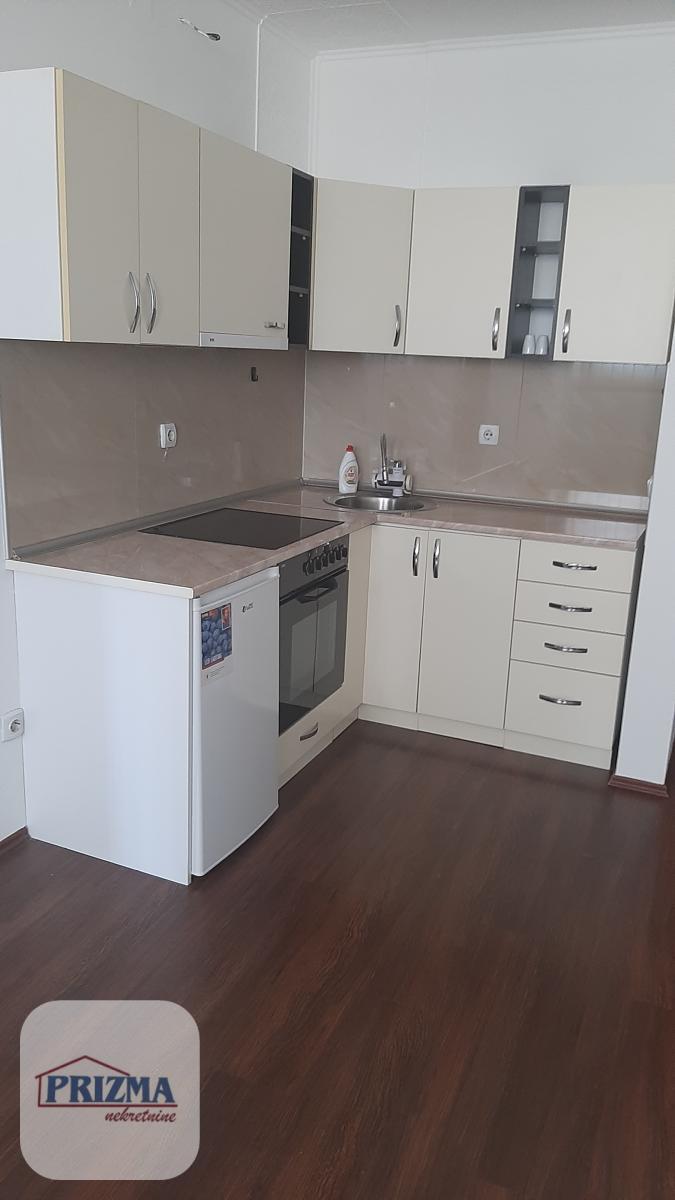 Stan Izdavanje Paraćin  57 m2