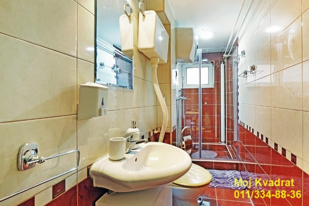 Dvosoban stan za izdavanje, Krunski Venac, Beograd, 50m², 800 €/mes