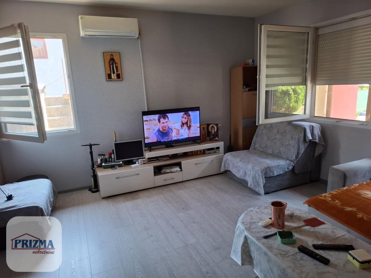 Kuća Prodaja Paraćin  106 m2
