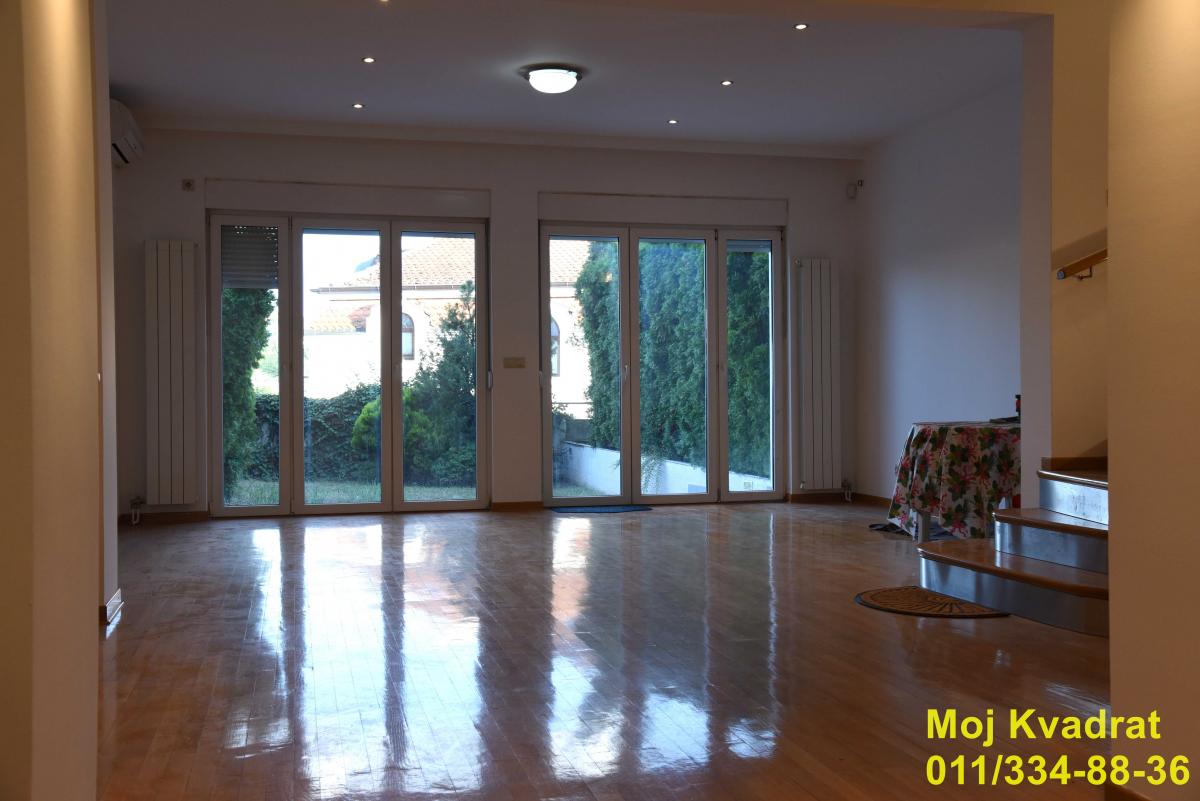 Kuća Izdavanje Beograd Kuća Izdavanje Beograd Dedinje 215 m2