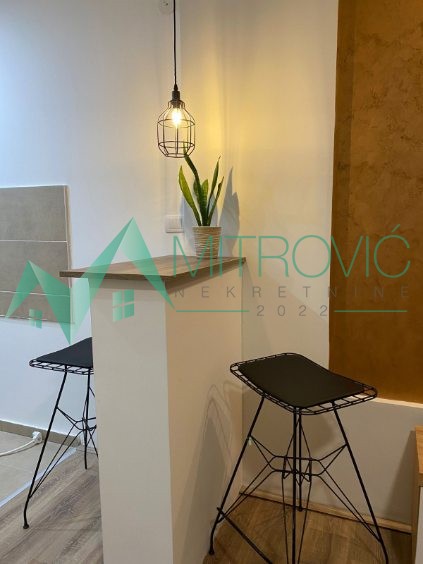 Stan Prodaja Novi Sad  27 m2