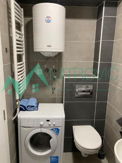 Stan Prodaja Novi Sad  27 m2