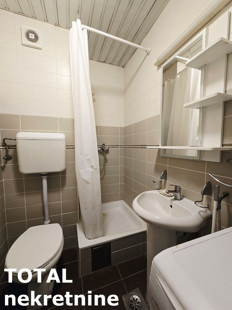Stan Prodaja Novi Sad  23 m2