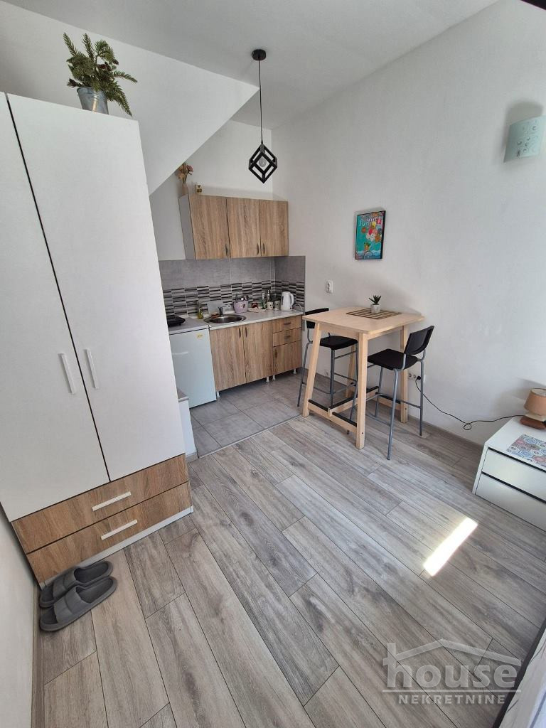 Stan Prodaja Novi Sad  20 m2