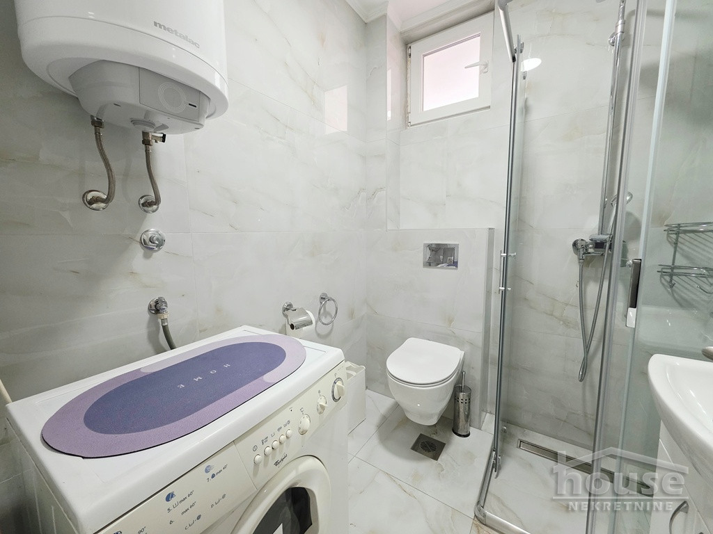 Stan Prodaja Novi Sad  33 m2