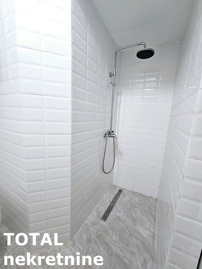 stanovi-1-5-pr-centar-1062329-vydbm Jednoiposoban stan na prodaju, Centar, Novi Sad, 37m², 105.450 €