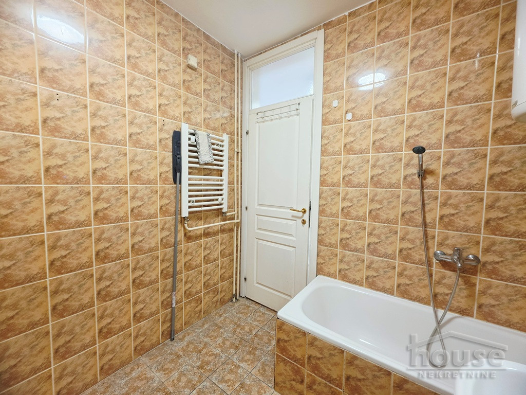 Stan Prodaja Novi Sad  35 m2