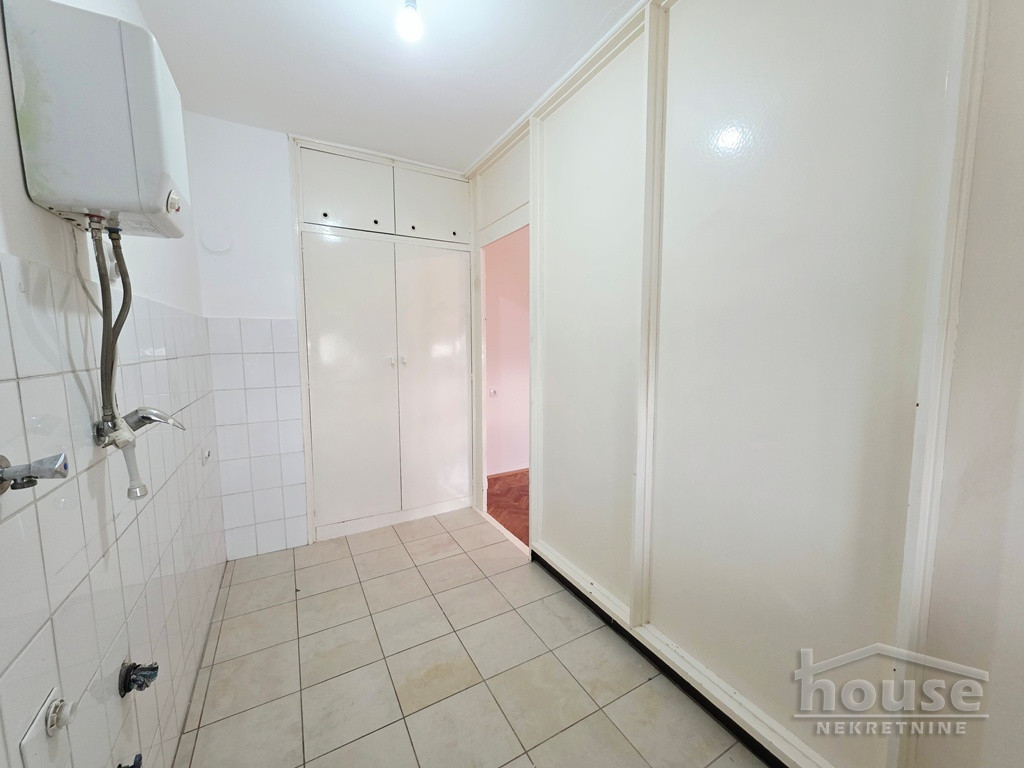 Stan Prodaja Novi Sad Cara Dušana 43 m2