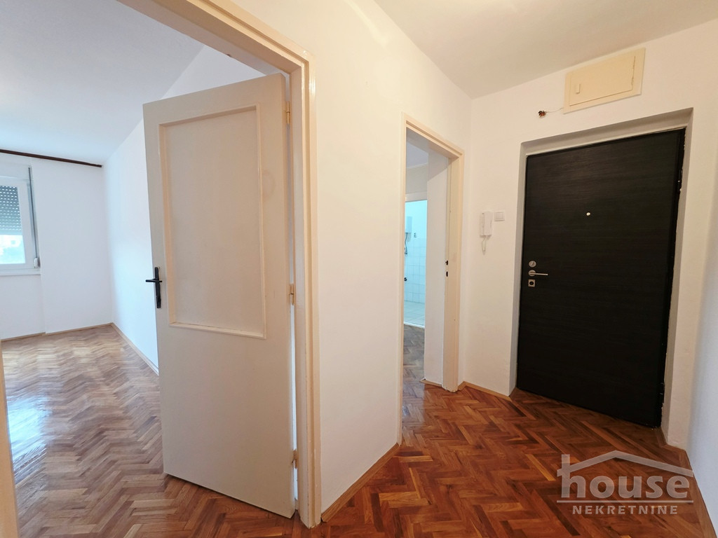 Stan Prodaja Novi Sad Cara Dušana 43 m2