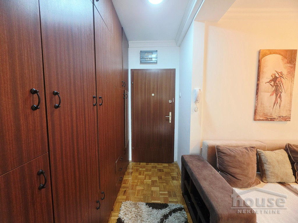 Stan Prodaja Novi Sad  48 m2