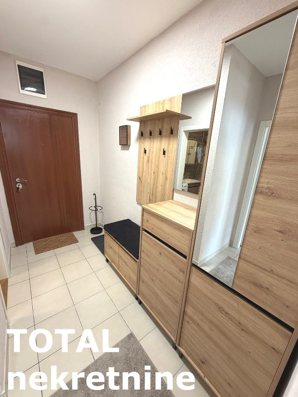 stanovi-1-5-re-nova-detelinara-1103358-bl6yi Jednoiposoban stan na prodaju, Nova Detelinara, Novi Sad, 38m², 2. sprat, 144.000 €