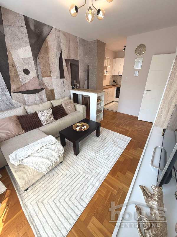 Stan Prodaja Novi Sad Stan Prodaja Novi Sad Nova Detelinara 38 m2