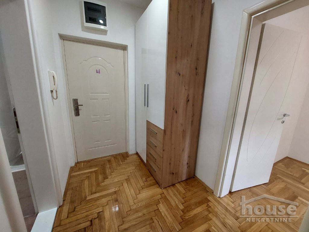 stanovi-1-5-re-sajam-1102974-xlozj Jednoiposoban stan na prodaju, Bulevar Oslobođenja, Novi Sad, 36m², 1. sprat, 126.000 €