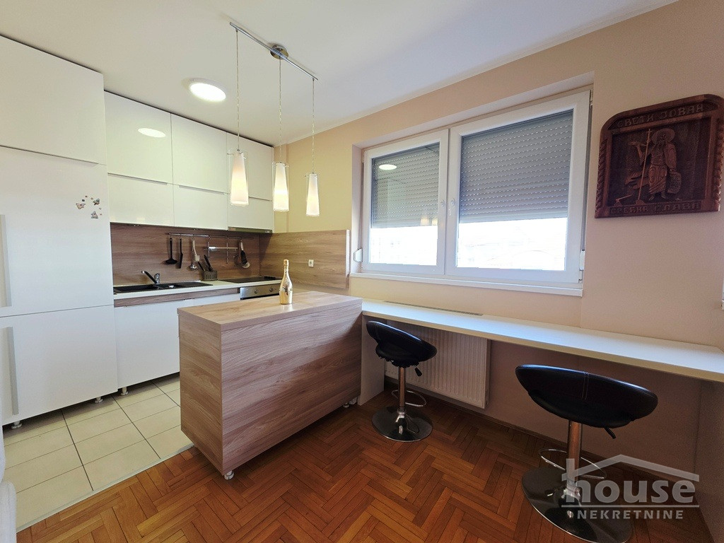 Stan Prodaja Novi Sad  43 m2