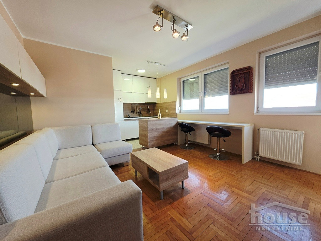 Stan Prodaja Novi Sad  43 m2