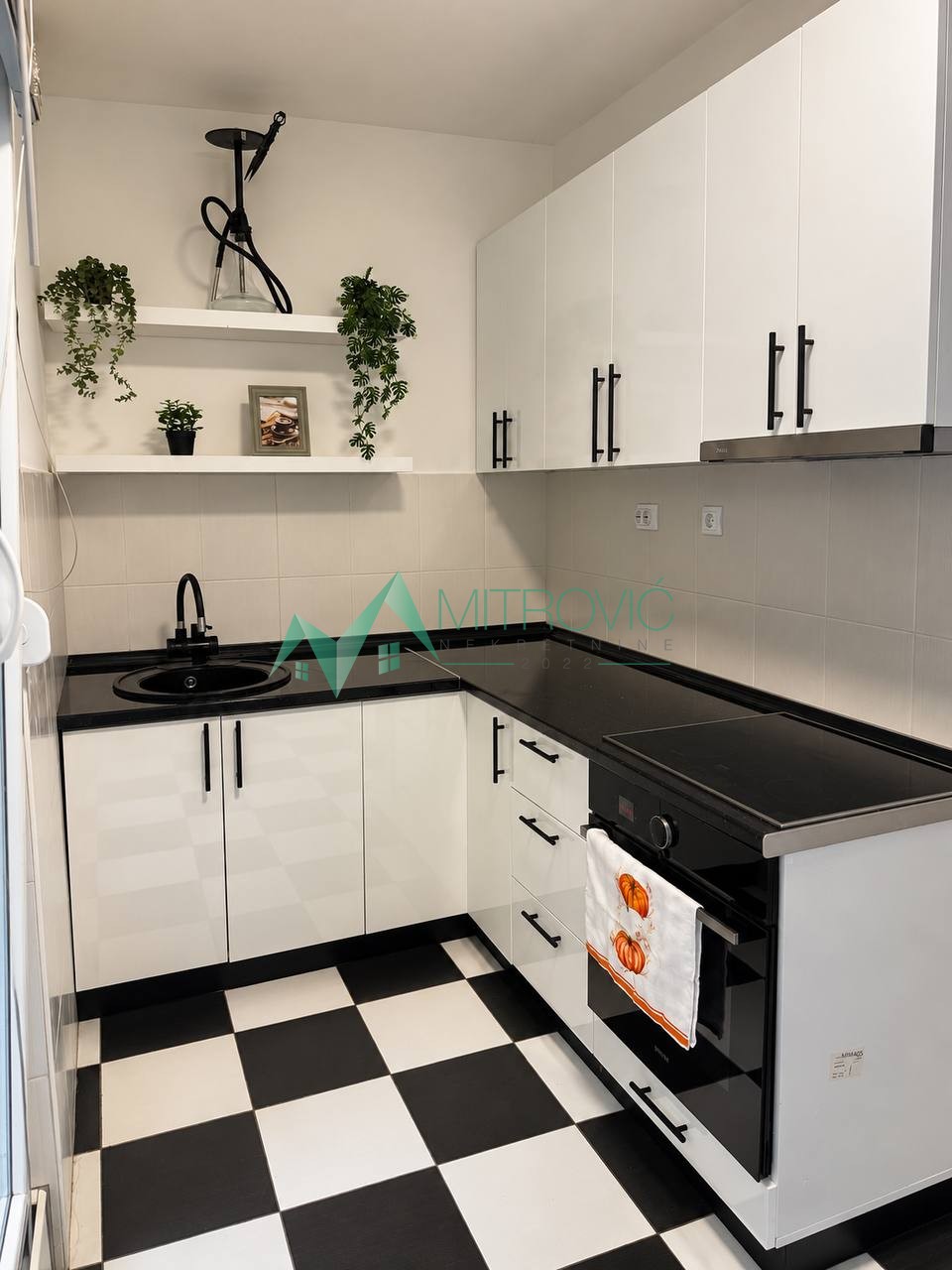 stanovi-1-ds-centar-ns-1004879-qvhl9 Jednosoban stan na prodaju, Centar, Novi Sad, 36m², 133.797 €