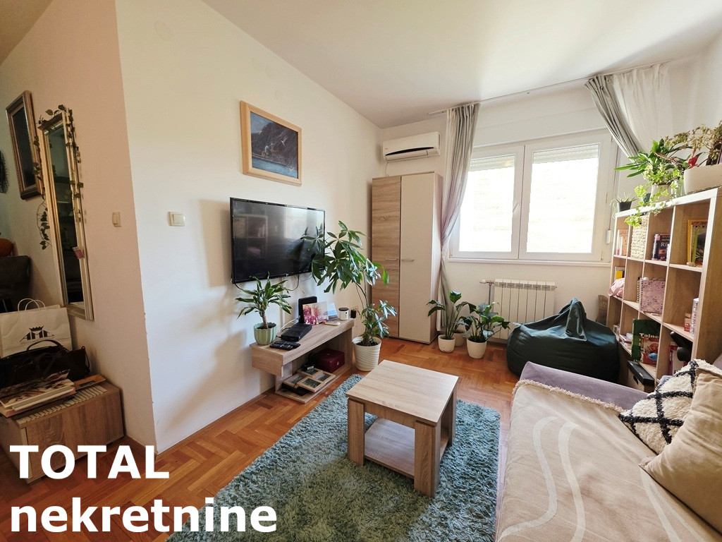 Stan Prodaja Novi Sad  32 m2