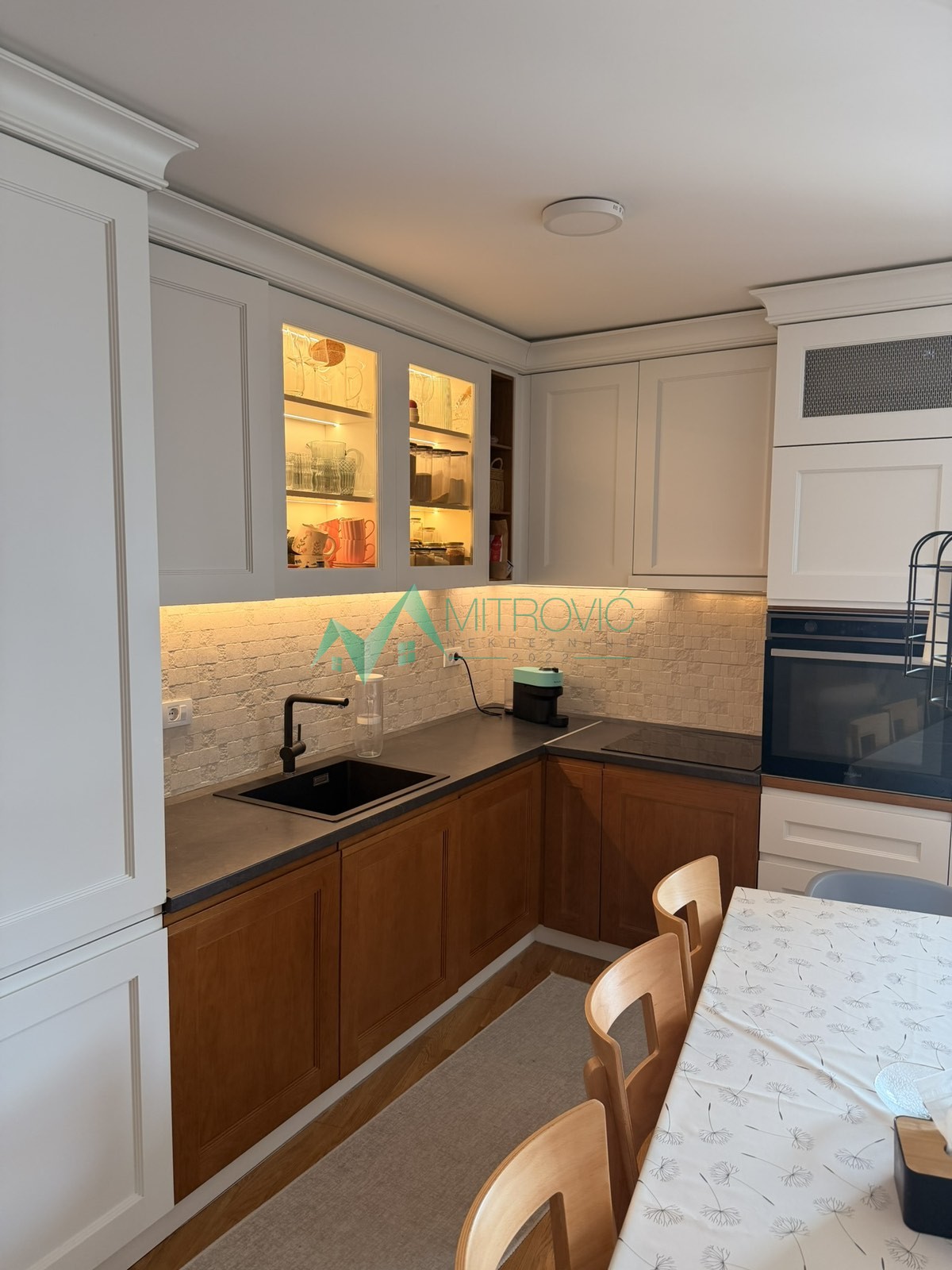 stanovi-2-5-re-telep-1004867-w2zqz Dvoiposoban stan na prodaju, Telep, Novi Sad, 75m², 257.500 €