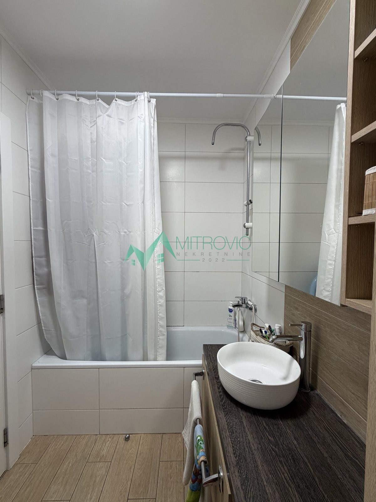 stanovi-2-5-re-telep-1004880-iqcr9 Stan Prodaja Novi Sad 67 m2