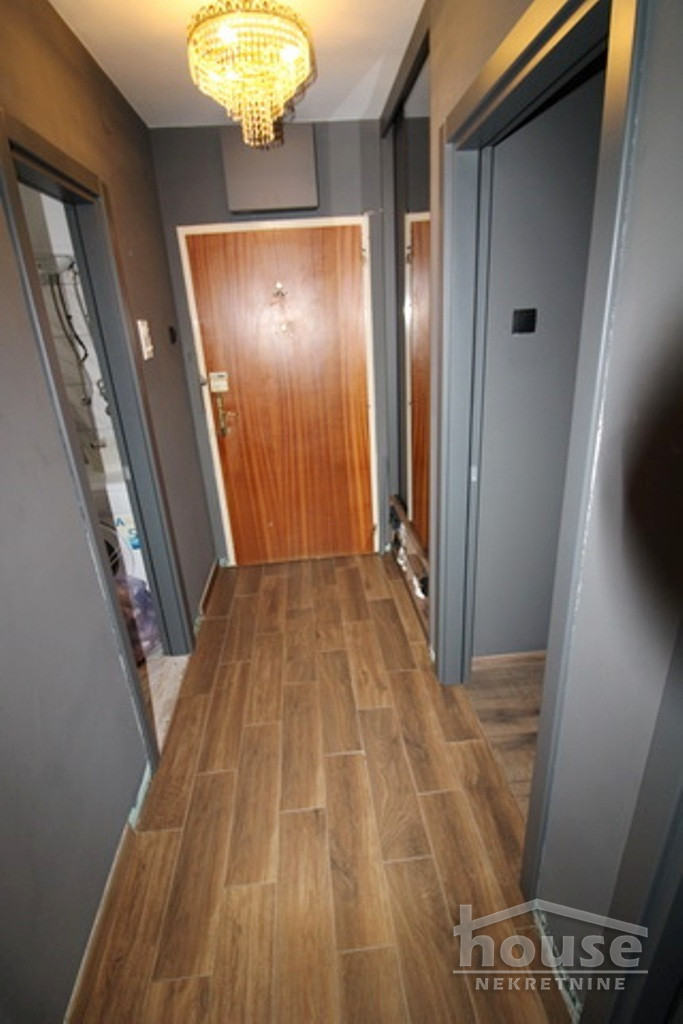 Stan Prodaja Novi Sad  63 m2