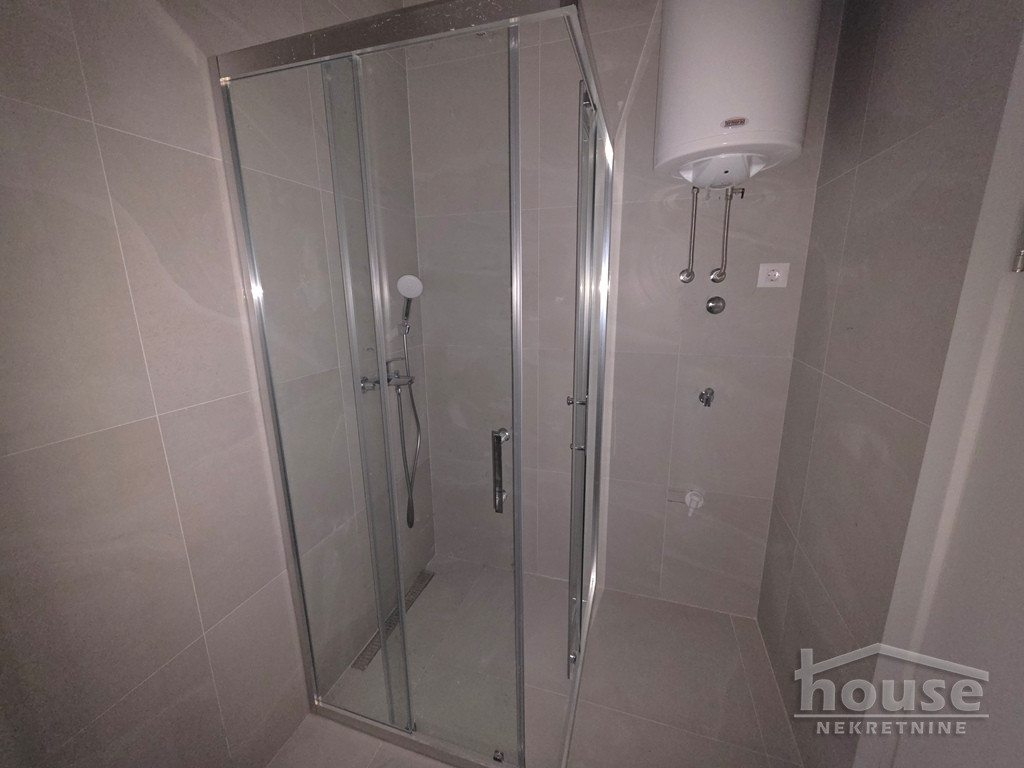 Stan Prodaja Novi Sad  43 m2