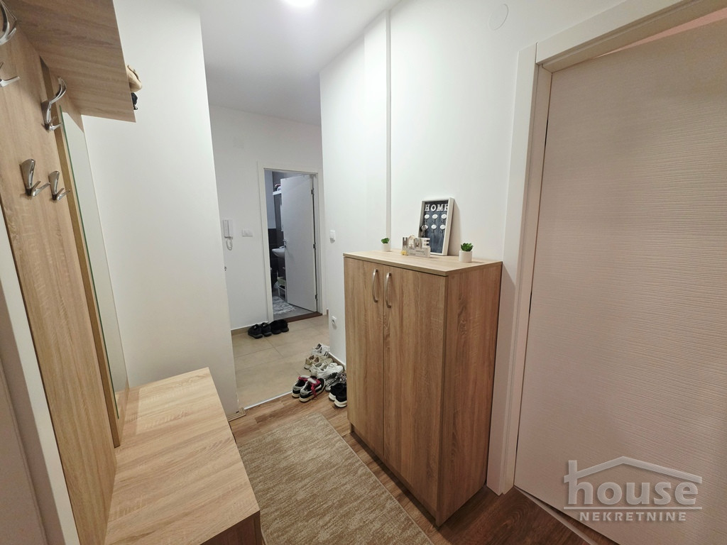 stanovi-3-5-re-adice-1103274-4at3m Troiposoban stan na prodaju, Adice, Novi Sad, 68m², 1. sprat, 137.000 €
