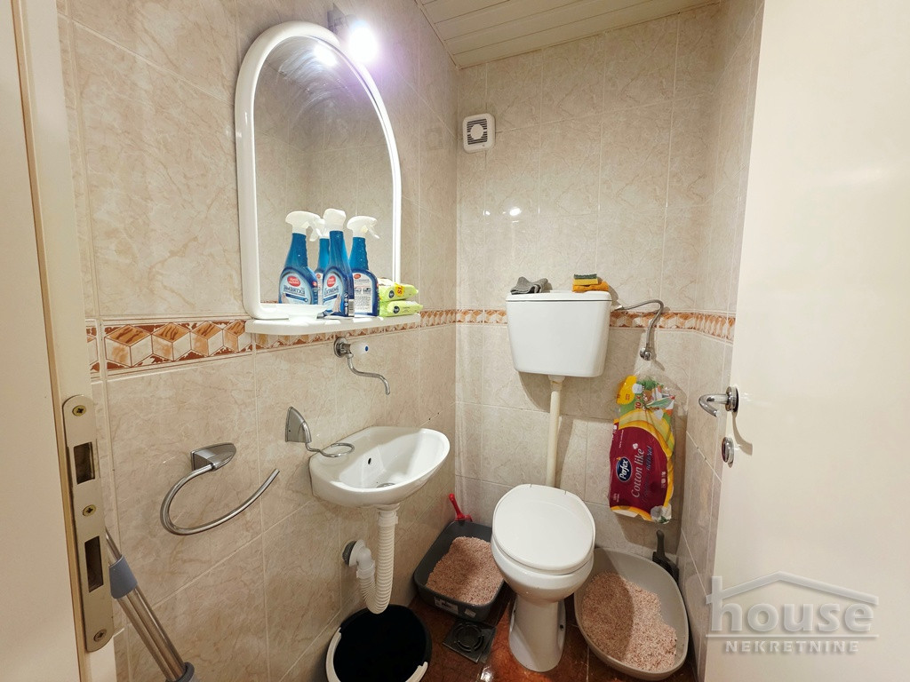 stanovi-3-5-re-grbavica-1103035-ivkgp Troiposoban stan na prodaju, Grbavica, Novi Sad, 79m², 2. sprat, 250.000 €