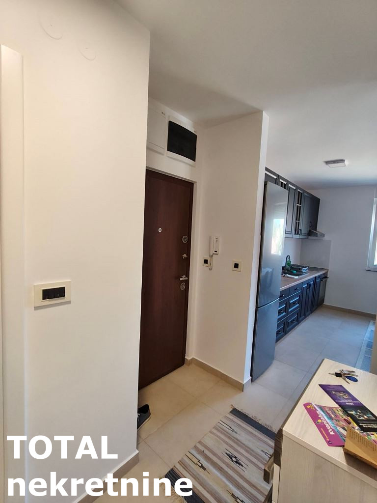 Stan Prodaja Novi Sad Tekije 72 m2