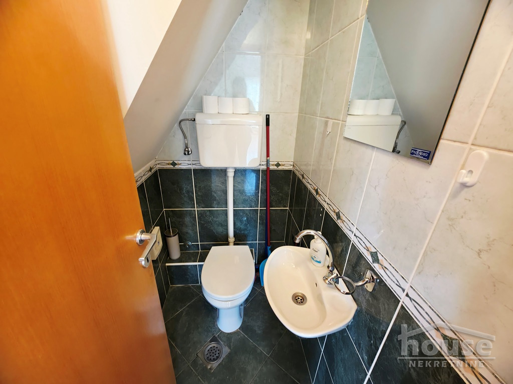 Stan Prodaja Novi Sad  83 m2
