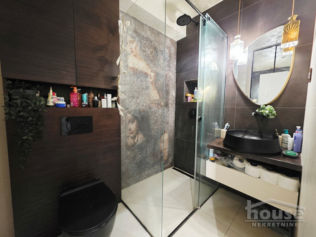Trosoban stan na prodaju, Centar, Novi Sad, 70m², 2. sprat, 260.000 €