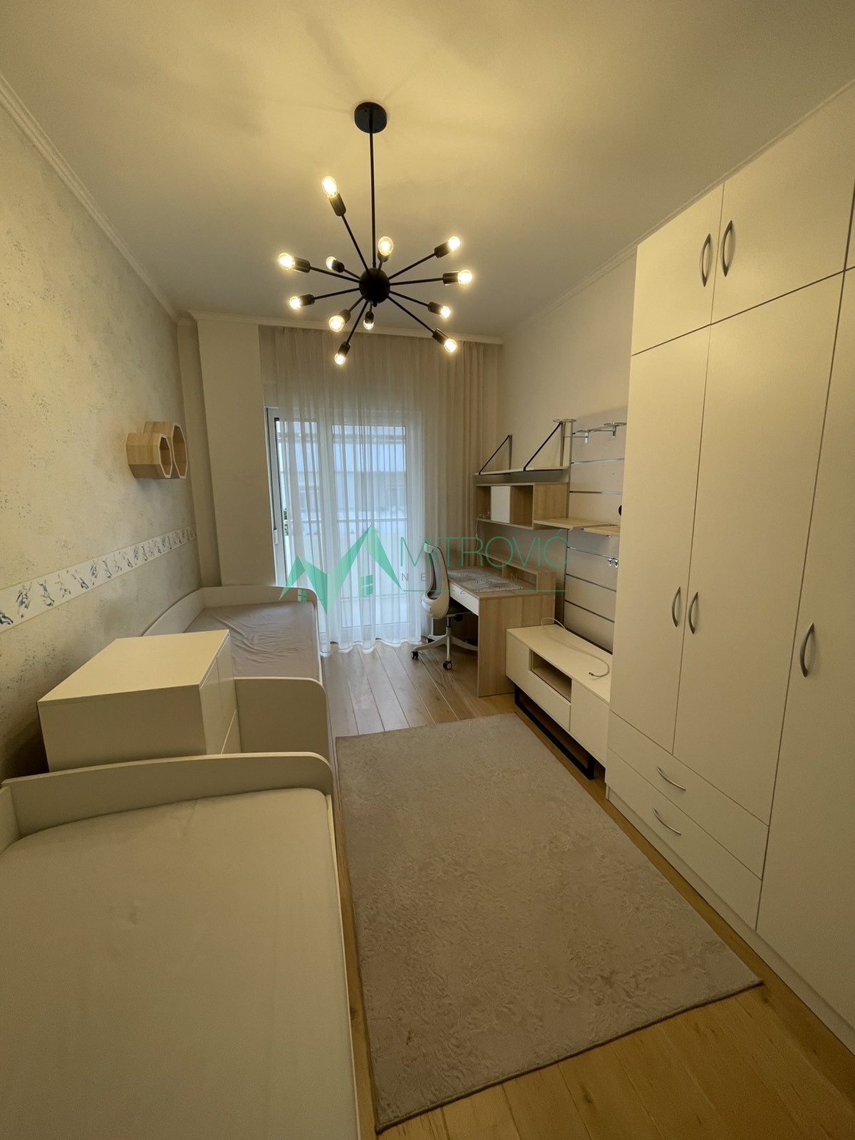 Trosoban stan na prodaju, Liman 3, Novi Sad, 105m², 2. sprat, 432.600 €