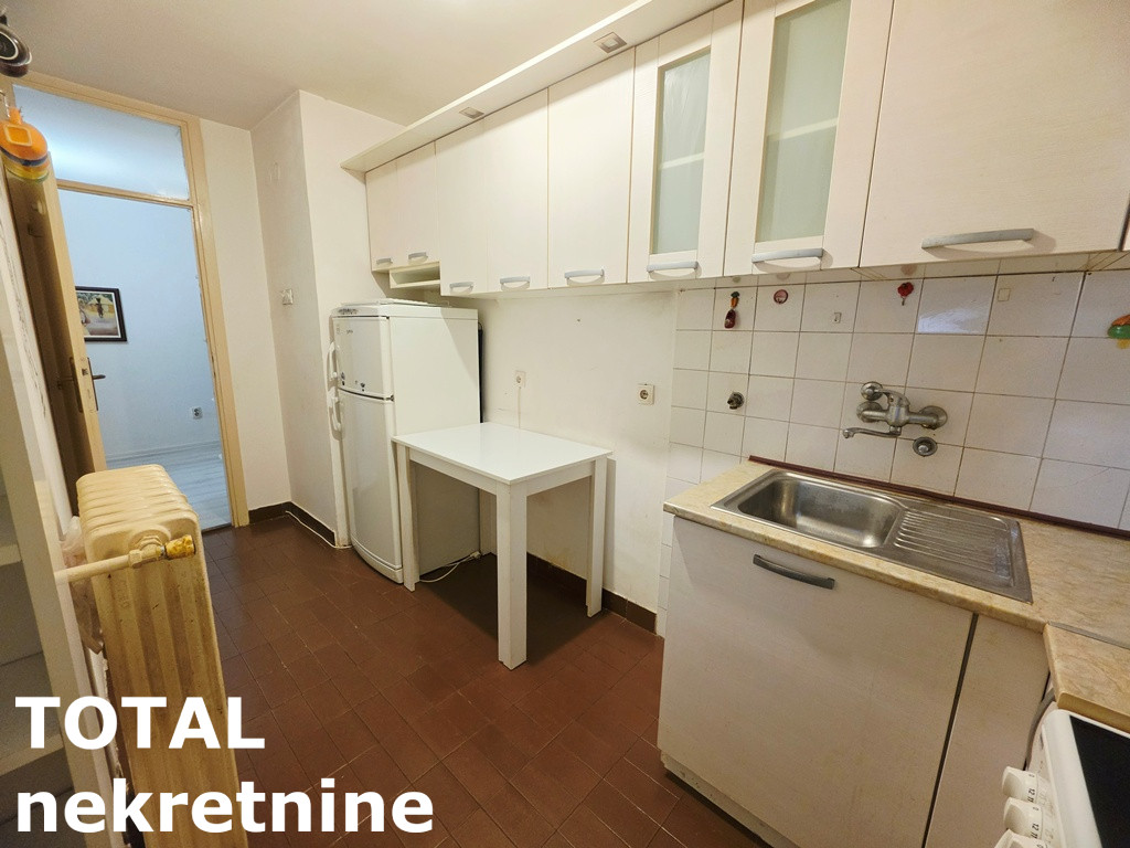 Trosoban stan na prodaju, Bistrica, Novi Sad, 64m², 2. sprat, 155.000 €