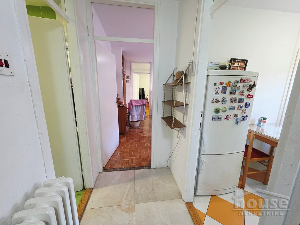 Trosoban stan na prodaju, Sajmište, Novi Sad, 58m², 2. sprat, 177.000 €