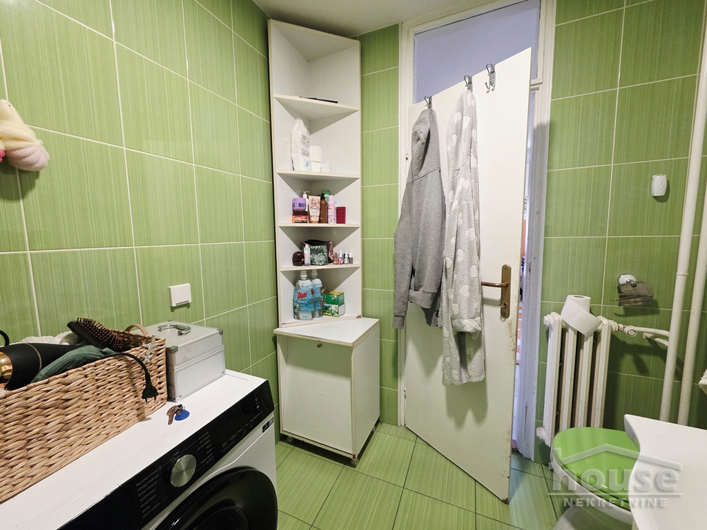 Trosoban stan na prodaju, Sajmište, Novi Sad, 58m², 2. sprat, 177.000 €