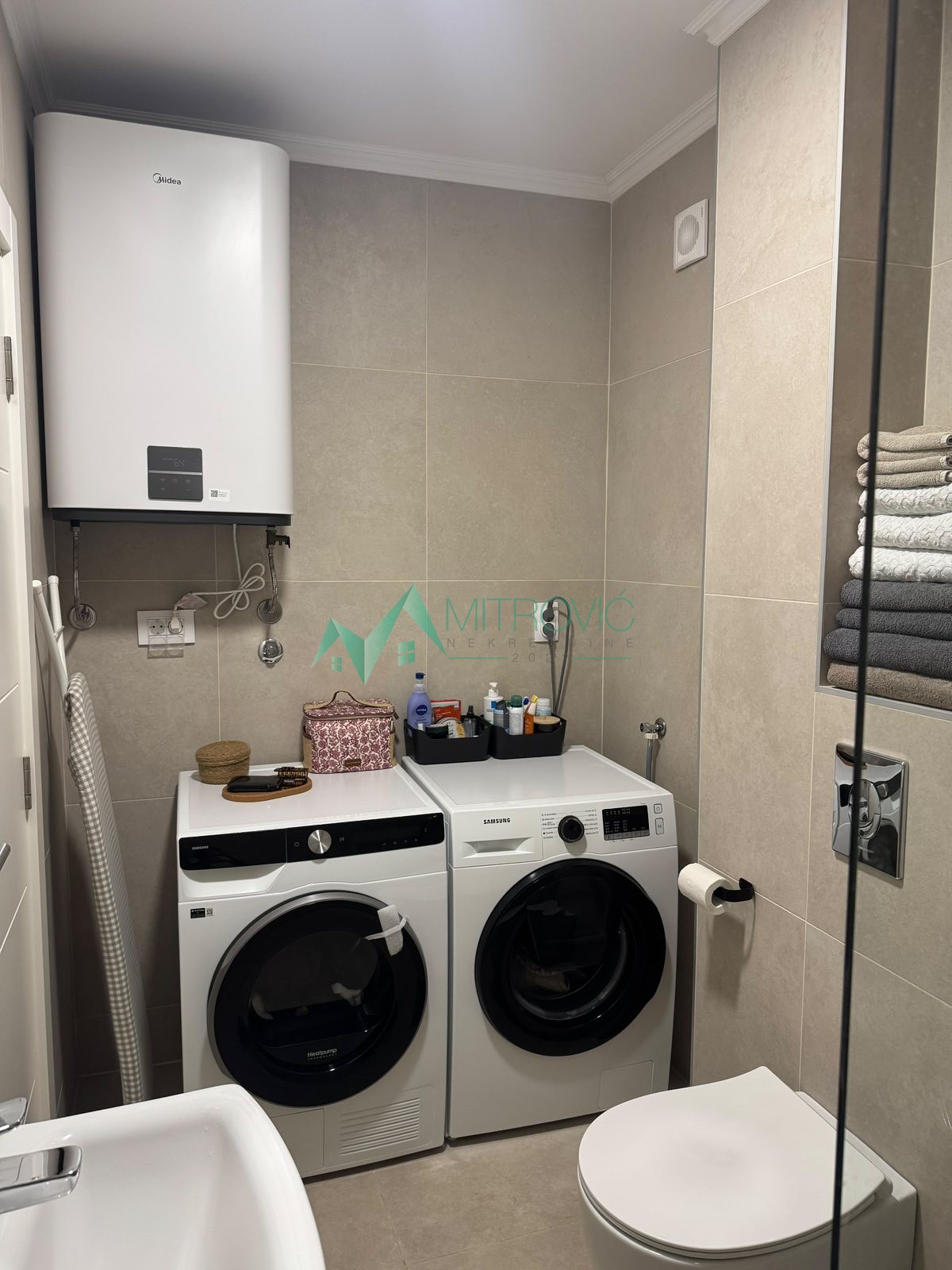 Stan Prodaja Novi Sad  75 m2