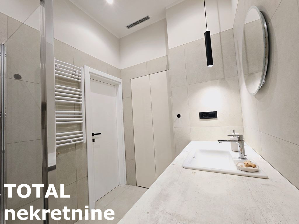 stanovi-3-sa-centar-1062232-uhjpy Trosoban stan na prodaju, Centar, Novi Sad, 100m², 345.000 €