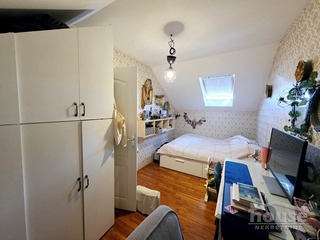 stanovi-4-dx-grbavica-1102920-ce6y4 Četvorosoban stan na prodaju, Grbavica, Novi Sad, 102m², 3. sprat, 275.000 €