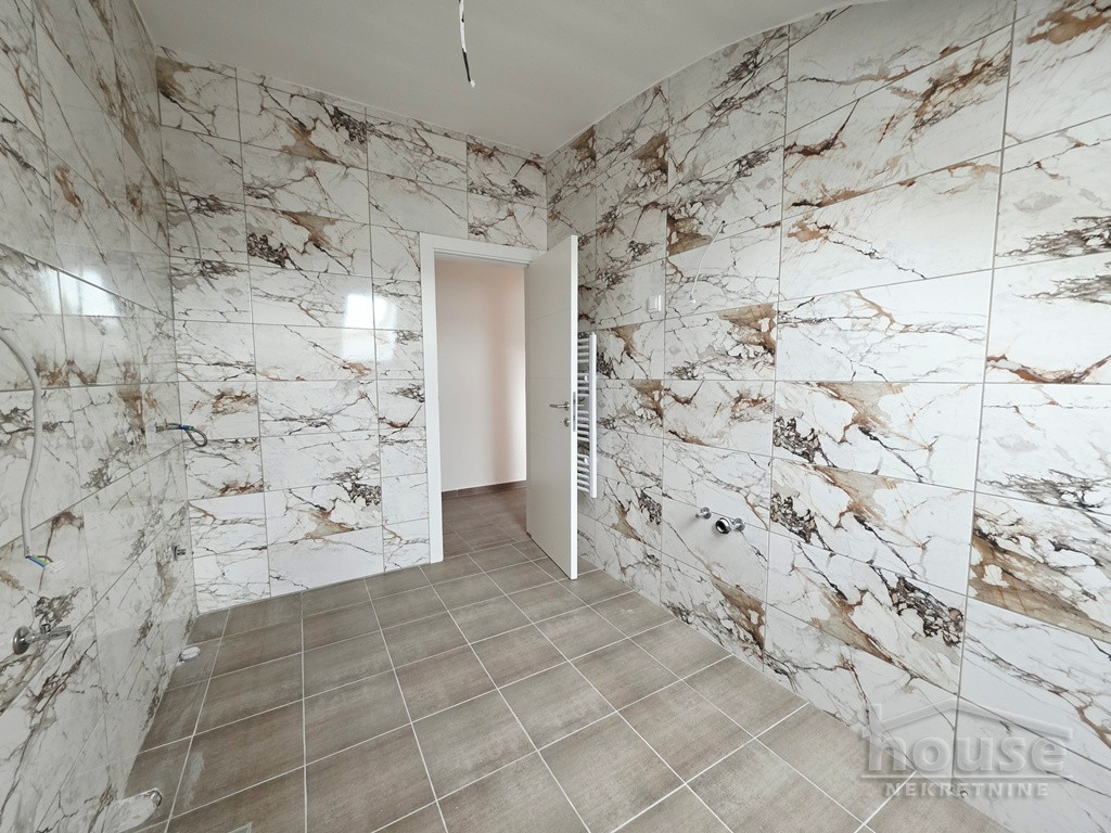 stanovi-4-dx-petrovaradin-1066299-zaqh9 Četvorosoban stan na prodaju, Petrovaradin, Novi Sad, 118m², 2. sprat, 251.800 €