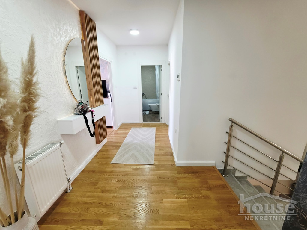 stanovi-4-po-bulevar-patrijarha-pavla-1102821-gq9xk Četvorosoban stan na prodaju, Bulevar Patrijarha Pavla, Novi Sad, 113m², 5. sprat, 250.000 €