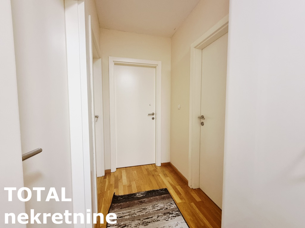 stanovi-4-re-adice-1065214-5cvby Četvorosoban stan na prodaju, Adice, Novi Sad, 78m², 195.000 €