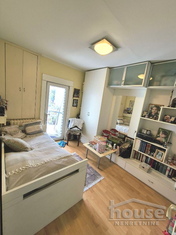 Četvorosoban stan na prodaju, Centar, Novi Sad, 115m², 3. sprat, 290.000 €