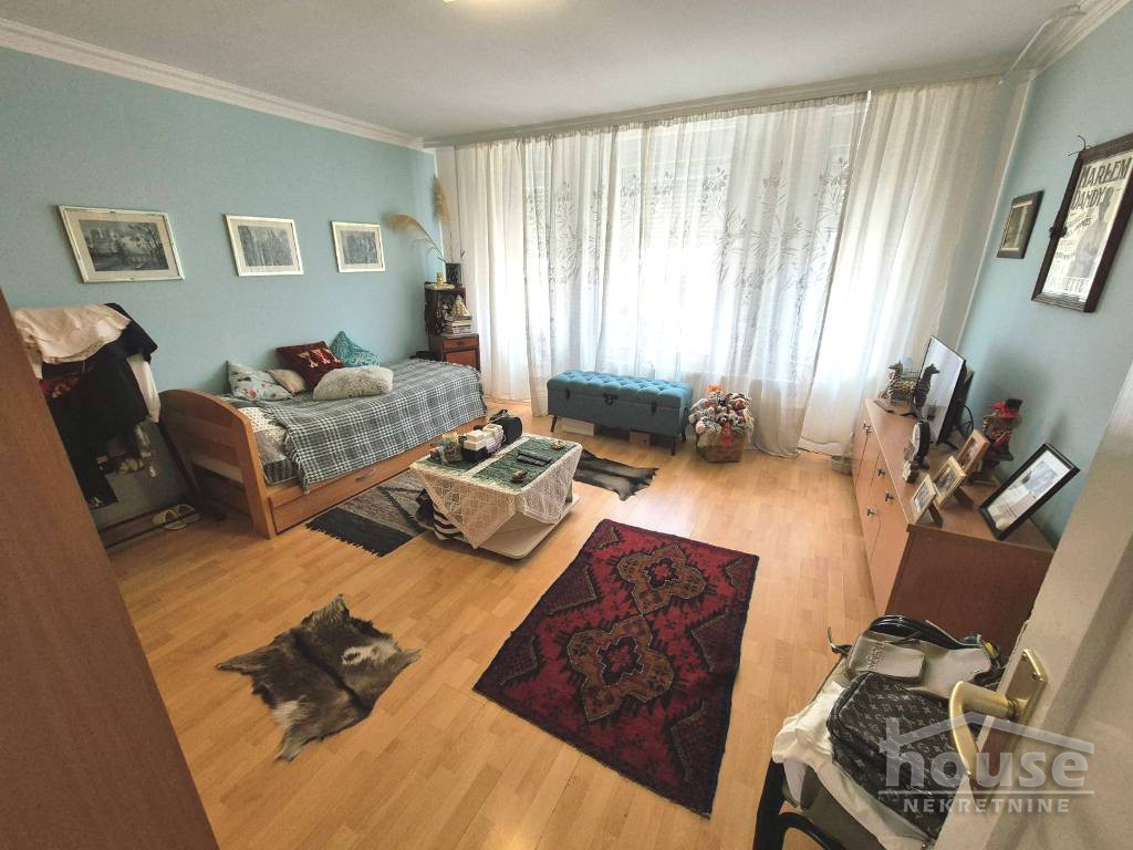 Četvorosoban stan na prodaju, Centar, Novi Sad, 115m², 3. sprat, 290.000 €